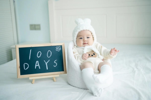 眉山宝宝多大开始攒肚子 眉山宝宝多大开始攒肚子